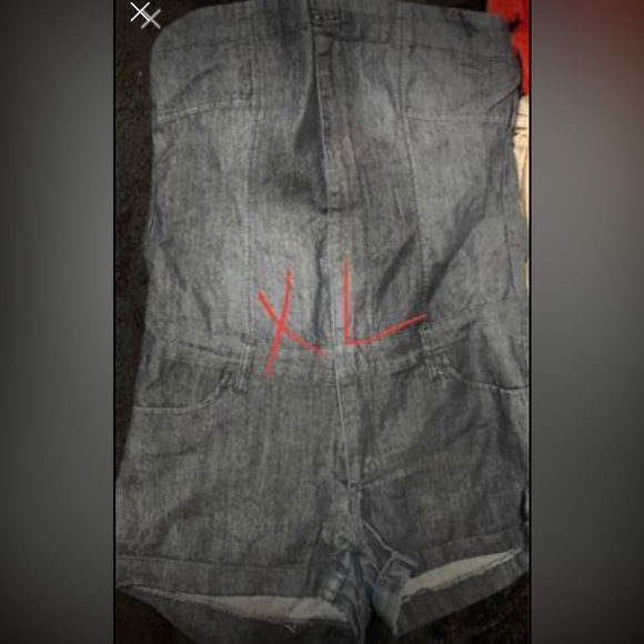 bundle of mixed  clothes for woman sm-xl - Picture 4 of 8